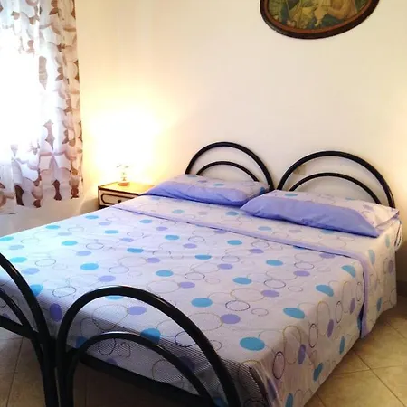 Arianna 02 Apartmán *